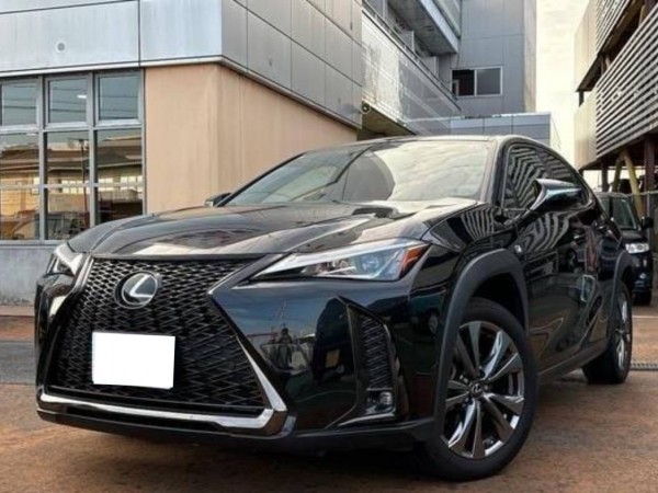 Lexus UX200
