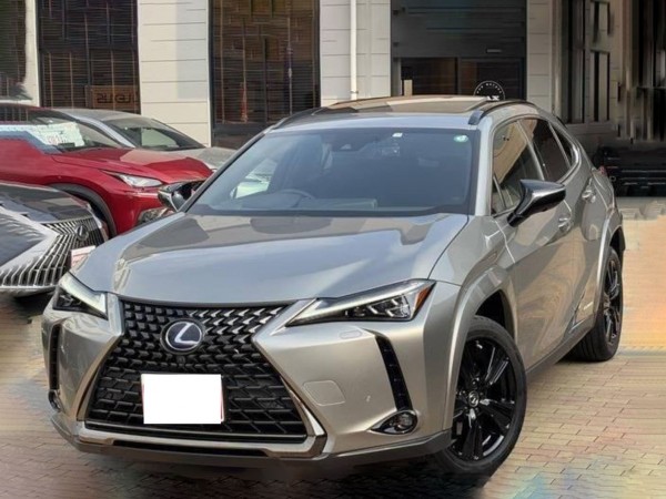 Lexus UX250h
