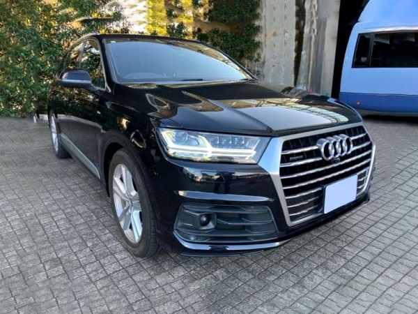Audi Q7