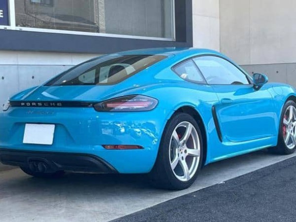 Porsche Cayman