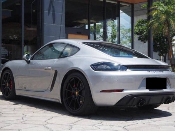Porsche Cayman