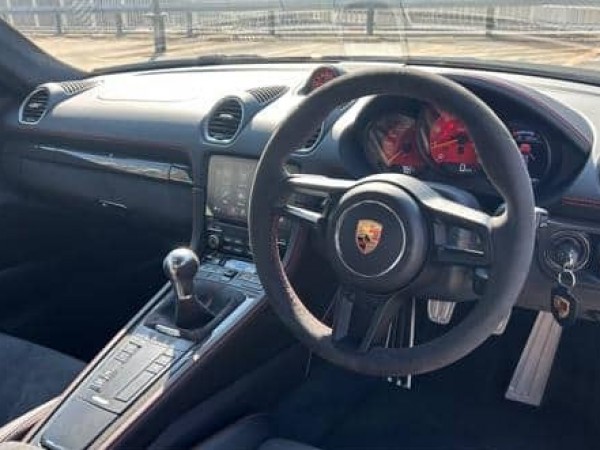 Porsche Cayman