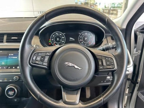 Jaguar E-Pace