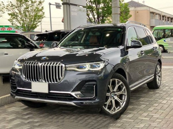 BMW X7