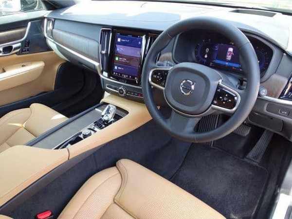 Volvo V90