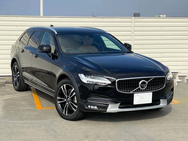 Volvo V90