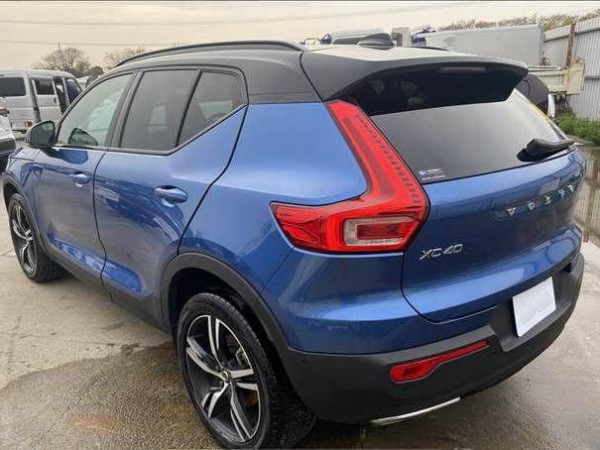 Volvo XC40