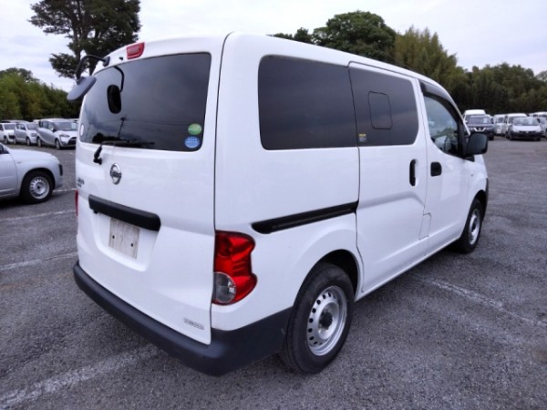 Nissan NV200