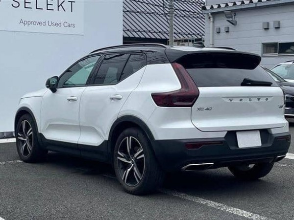 Volvo XC40