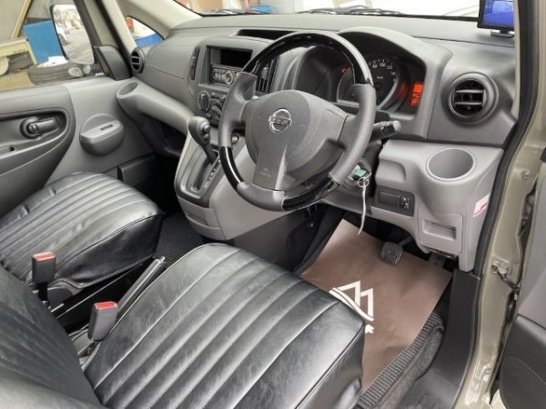 Nissan NV200