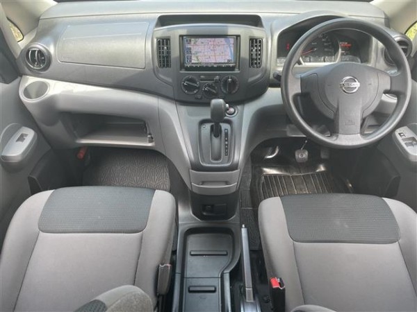 Nissan NV200
