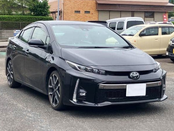Toyota Prius PHV