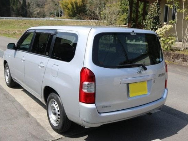 Toyota Succeed
