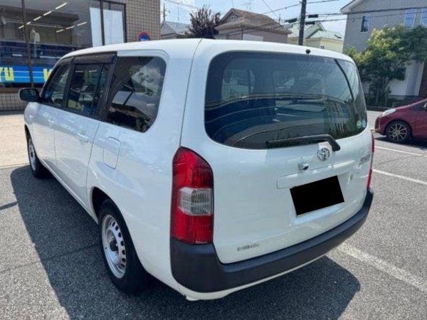 Toyota Succeed