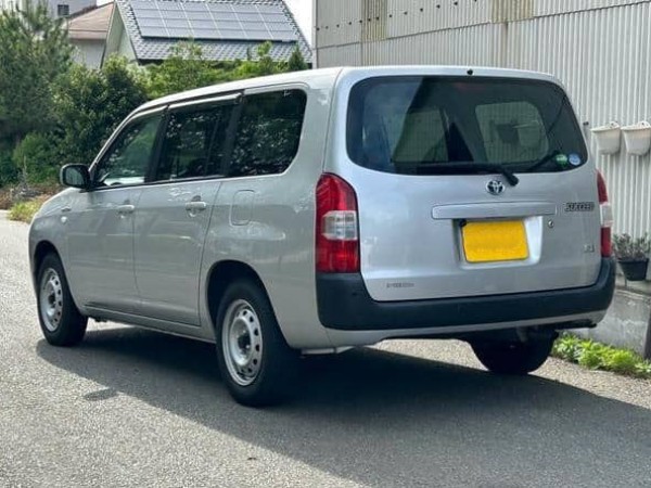 Toyota Succeed