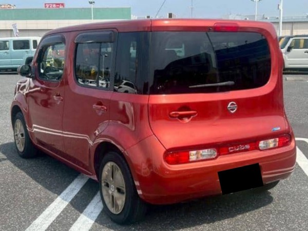 Nissan Cube