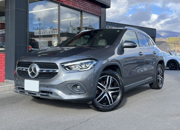 Mercedes-Benz GLA-Class