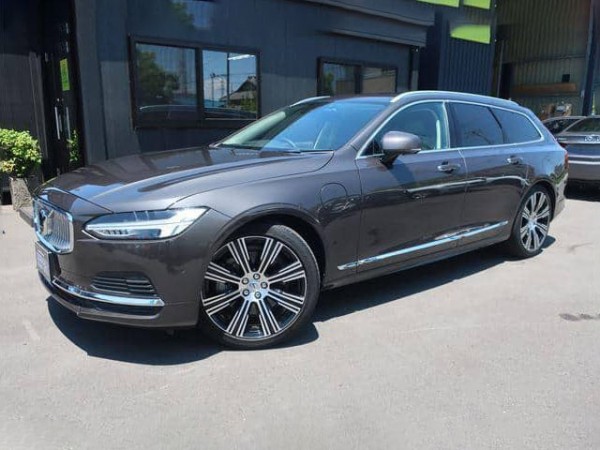 Volvo V90