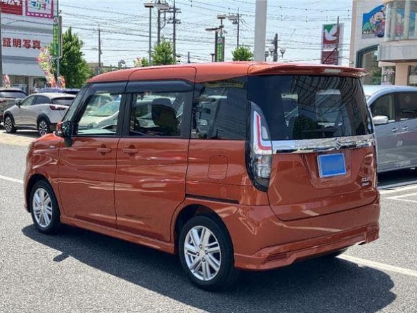 Suzuki Solio