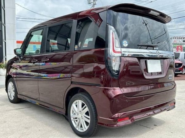 Suzuki Solio