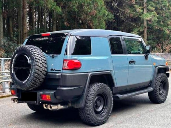 Toyota FJ Cruiser