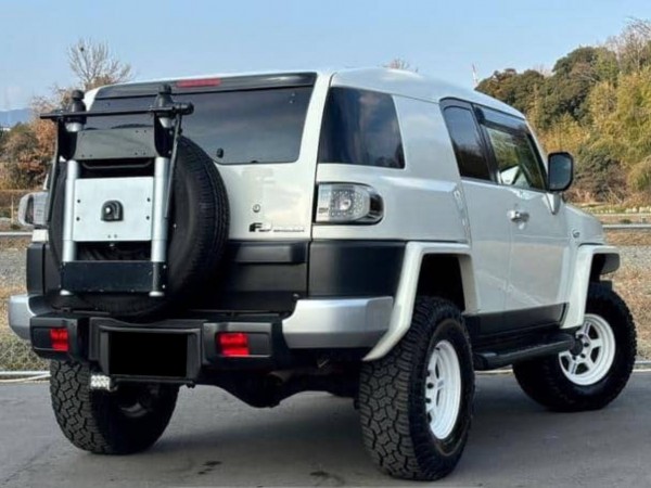 Toyota FJ Cruiser