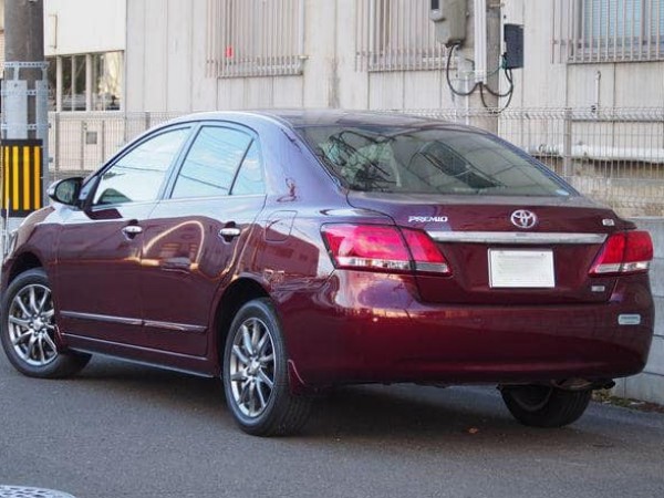 Toyota Premio