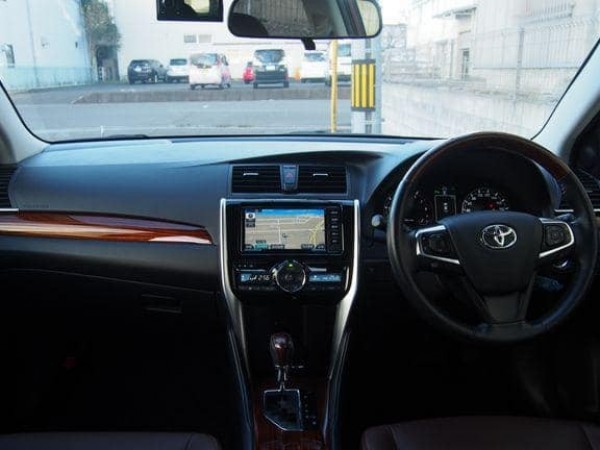 Toyota Premio