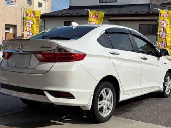 Honda Grace