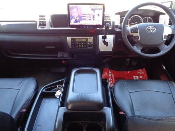 Toyota HiAce
