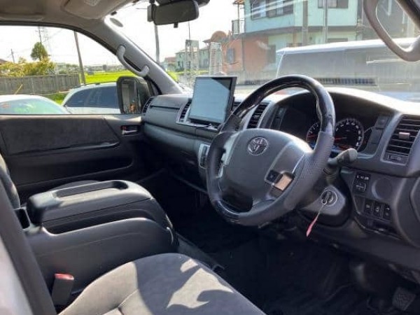 Toyota HiAce