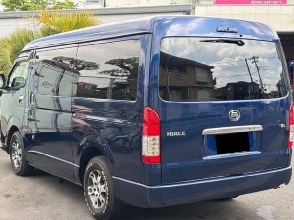 Toyota HiAce
