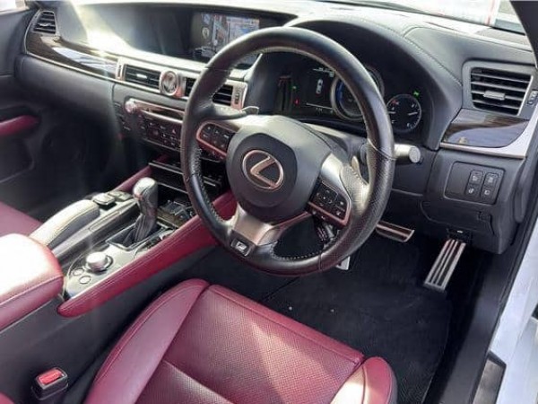 Lexus GS450h