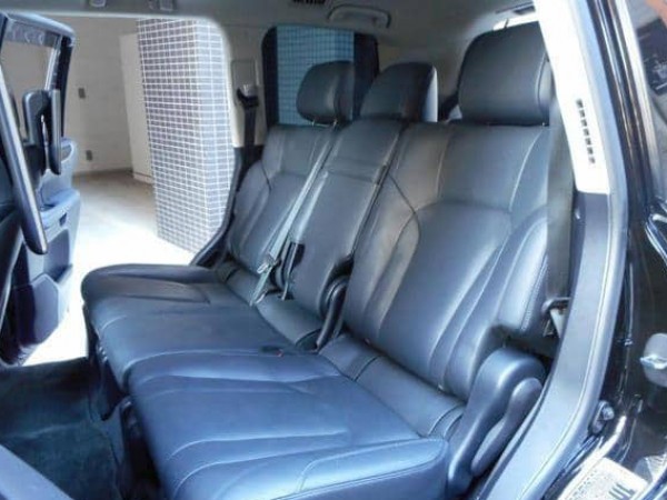 Lexus LX570
