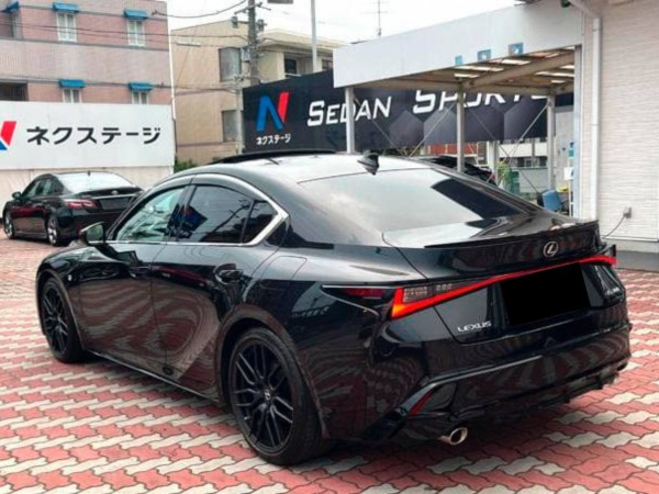 Lexus IS300