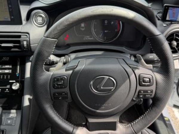 Lexus IS300