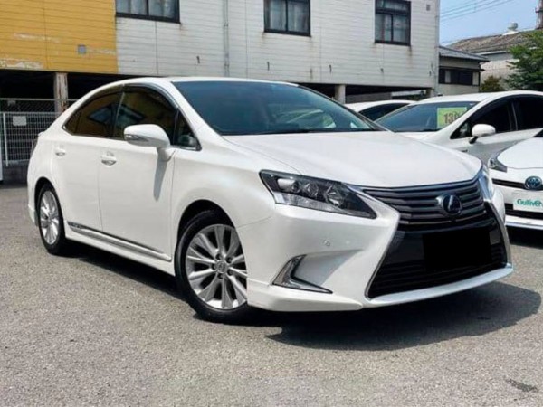 Lexus HS250h