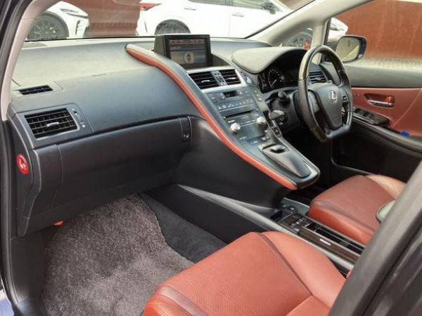 Lexus HS250h