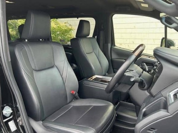 Toyota GranAce