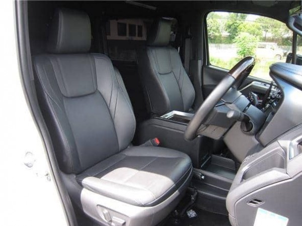 Toyota GranAce