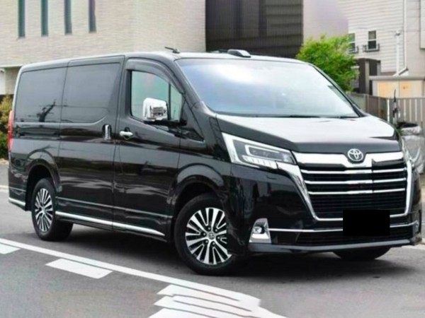 Toyota GranAce
