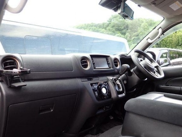 Nissan Caravan