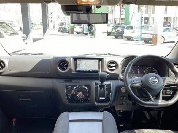 Nissan Caravan