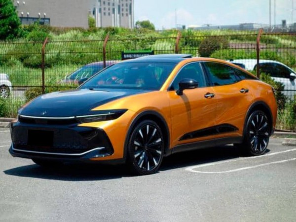 Toyota Crown Crossover