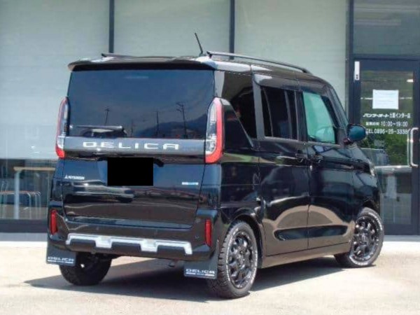 Mitsubishi Delica Mini