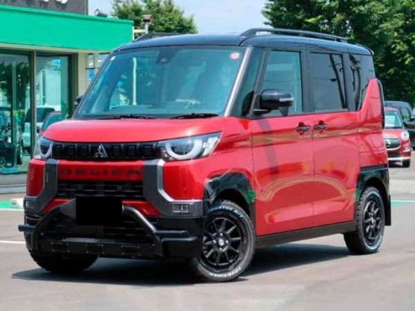 Mitsubishi Delica Mini