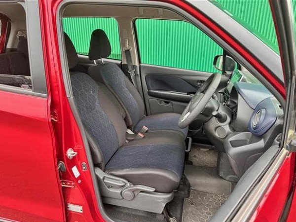 Mitsubishi eK X