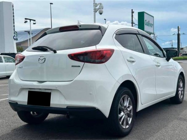 Mazda Mazda2
