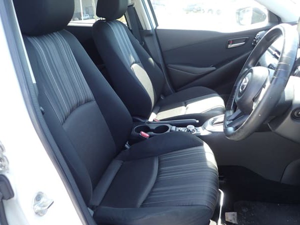 Mazda Mazda2