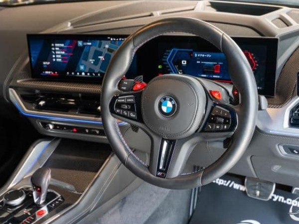 BMW XM